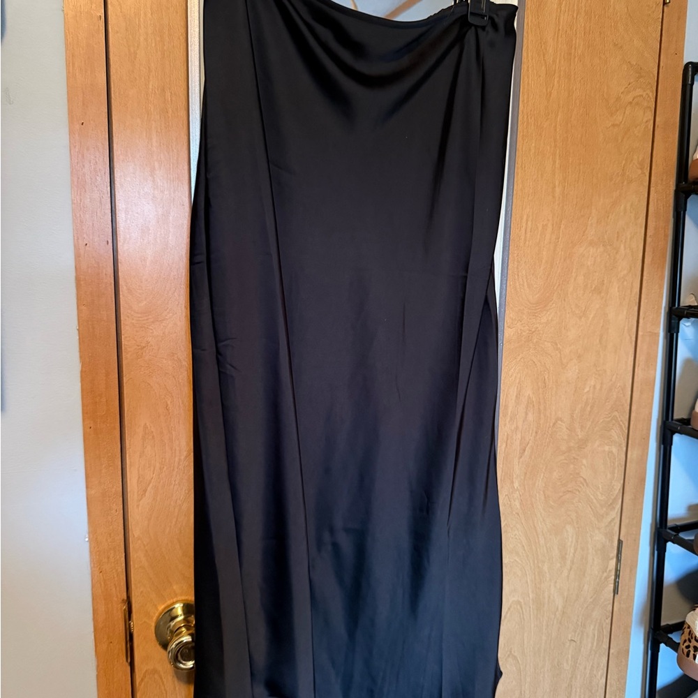 Old Navy Black Maxi Satin Skirt - Picture 2 of 3